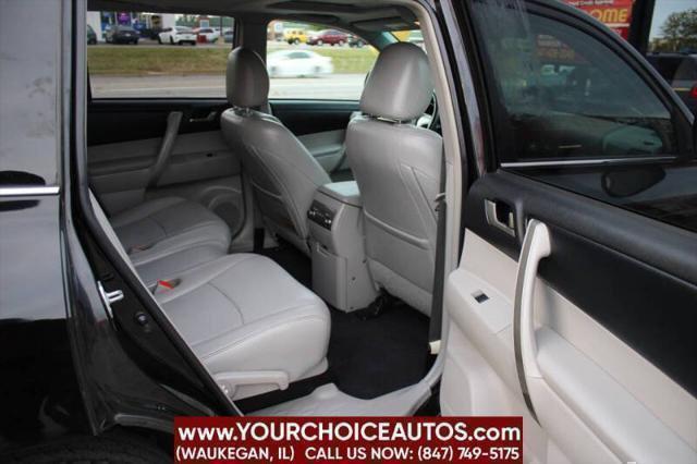 used 2012 Toyota Highlander car, priced at $8,999