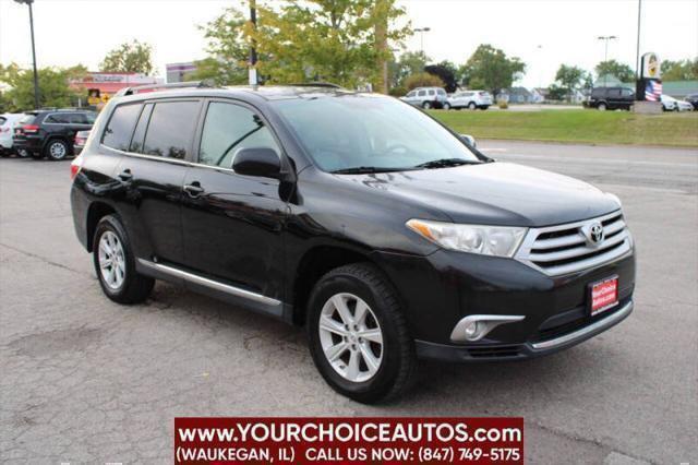 used 2012 Toyota Highlander car, priced at $8,999