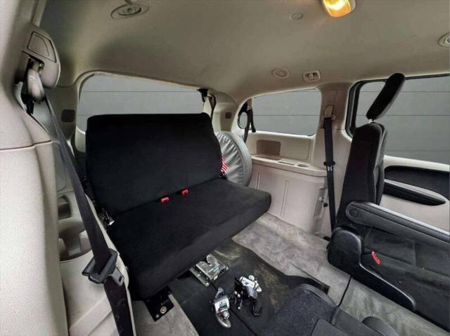 used 2016 Dodge Grand Caravan car, priced at $24,999