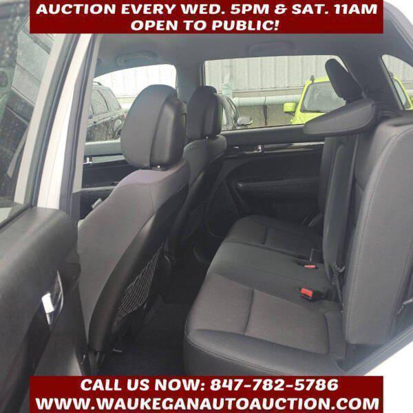 used 2013 Kia Sorento car, priced at $4,900