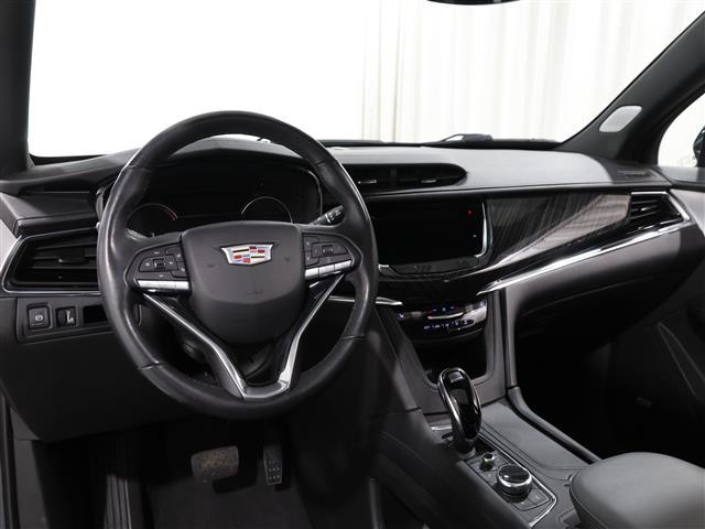 used 2021 Cadillac XT6 car, priced at $33,990
