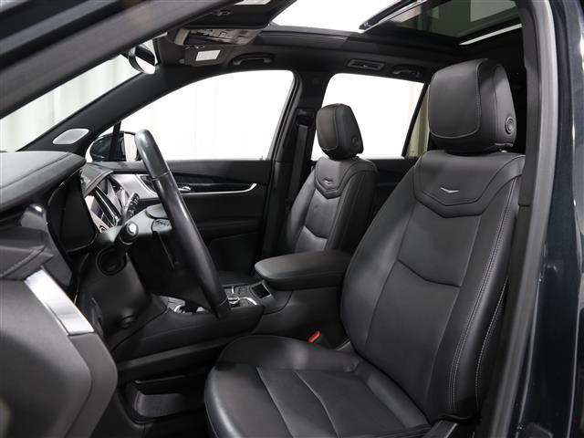 used 2021 Cadillac XT6 car, priced at $33,990