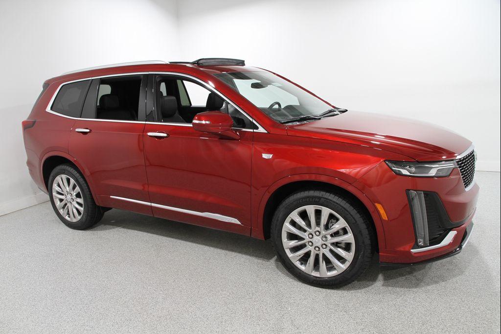 used 2025 Cadillac XT6 car, priced at $55,990