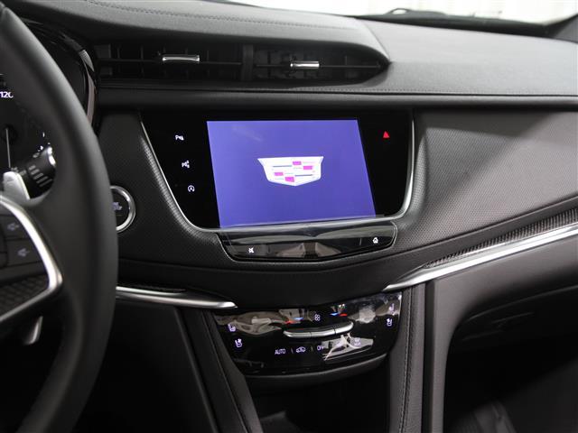 new 2025 Cadillac XT5 car, priced at $65,380