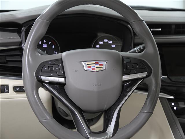used 2023 Cadillac XT6 car, priced at $38,461