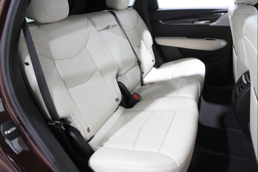 used 2023 Cadillac XT5 car, priced at $37,990