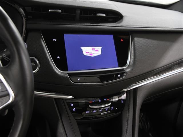 used 2023 Cadillac XT5 car, priced at $37,990