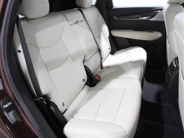 used 2023 Cadillac XT5 car, priced at $37,990