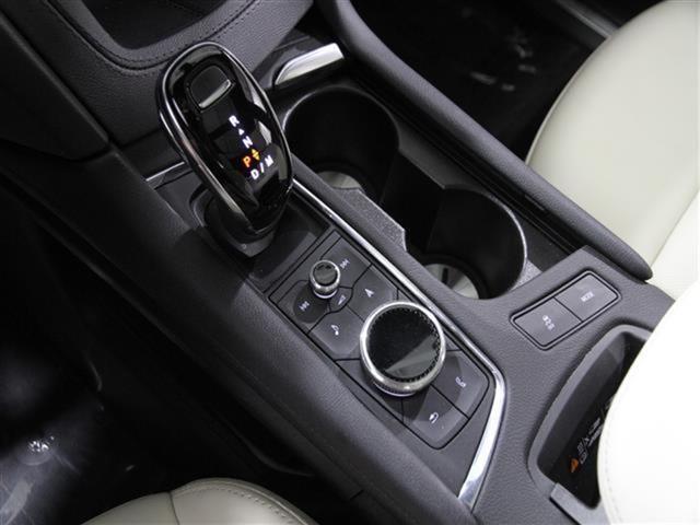used 2023 Cadillac XT5 car, priced at $37,990