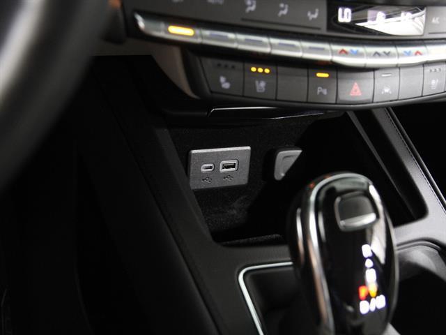 used 2023 Cadillac XT4 car, priced at $31,490