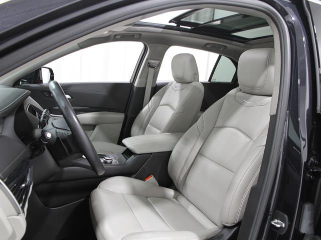used 2023 Cadillac XT4 car, priced at $31,490