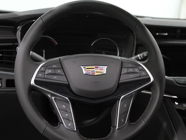 new 2025 Cadillac XT5 car