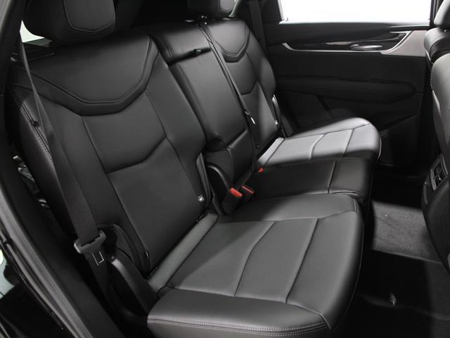 new 2025 Cadillac XT5 car