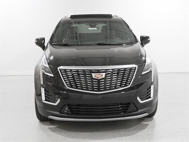 new 2025 Cadillac XT5 car