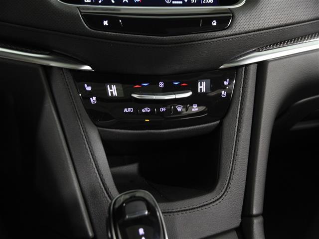 new 2025 Cadillac XT5 car, priced at $58,855