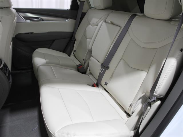 new 2026 Cadillac XT5 car, priced at $58,695