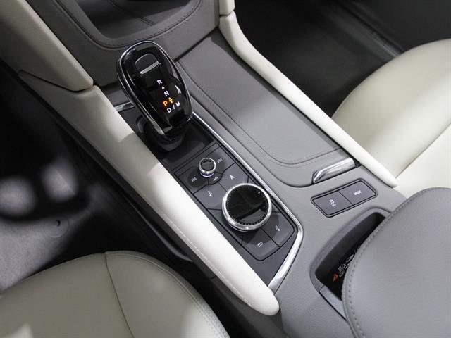 new 2026 Cadillac XT5 car, priced at $58,695