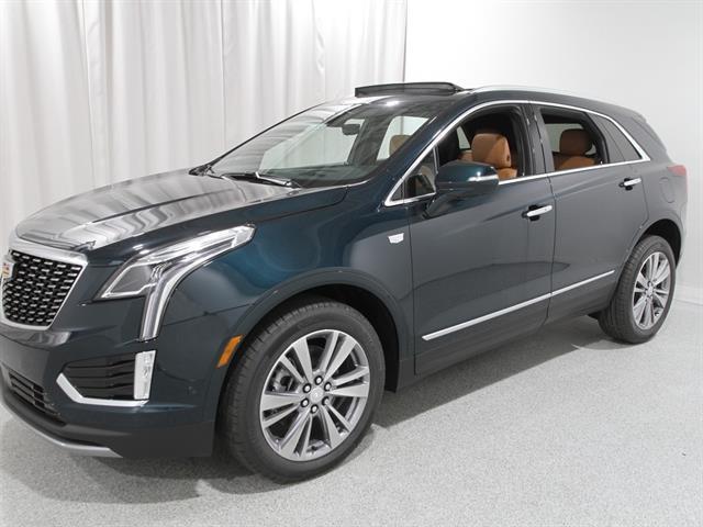 new 2026 Cadillac XT5 car, priced at $60,520