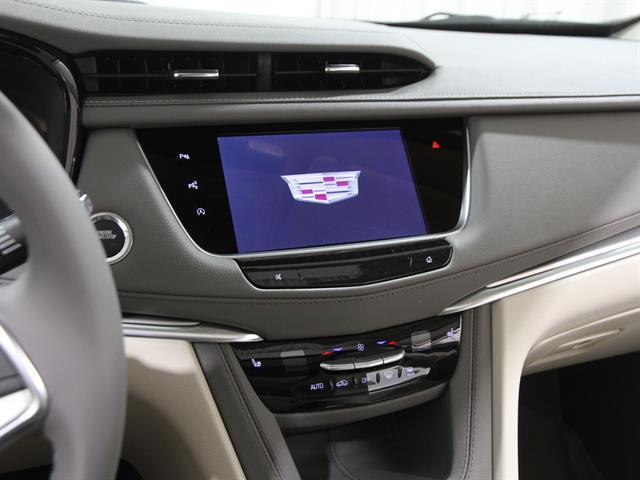 new 2025 Cadillac XT5 car, priced at $59,209