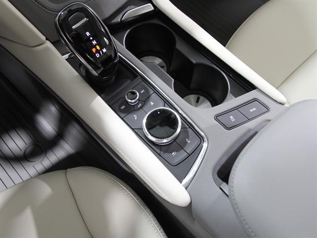 new 2025 Cadillac XT5 car, priced at $59,209