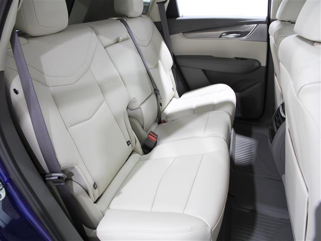 new 2025 Cadillac XT5 car, priced at $56,310