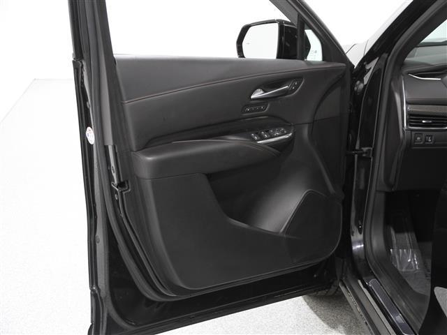used 2022 Cadillac XT4 car, priced at $27,477