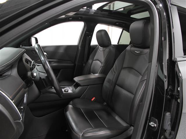 used 2022 Cadillac XT4 car, priced at $27,477