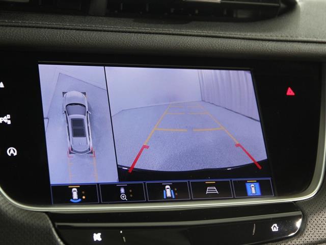 used 2022 Cadillac XT5 car, priced at $37,500