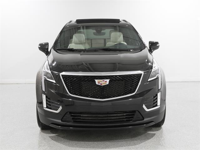 used 2022 Cadillac XT5 car, priced at $37,500
