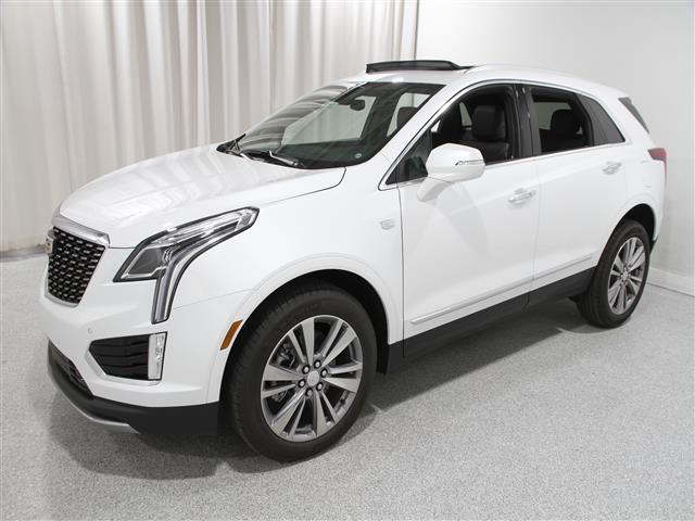 new 2025 Cadillac XT5 car, priced at $57,810
