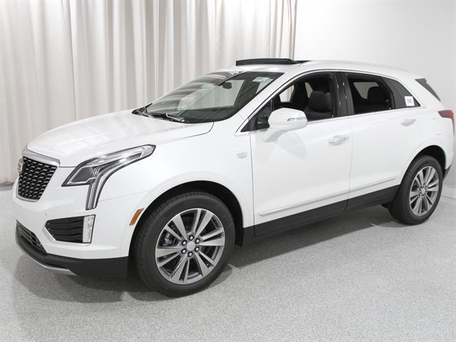 new 2025 Cadillac XT5 car, priced at $55,035