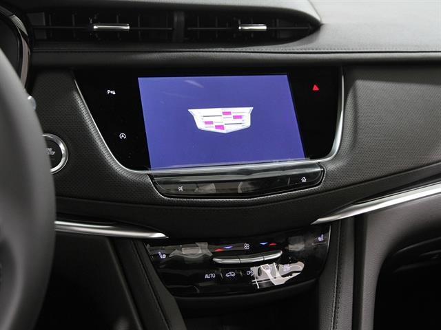 new 2025 Cadillac XT5 car, priced at $55,035