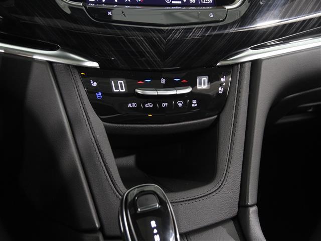 new 2025 Cadillac XT6 car, priced at $64,110
