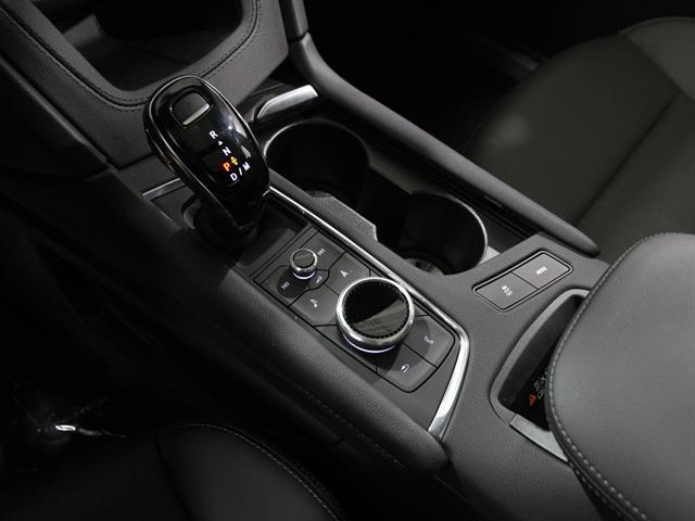 new 2025 Cadillac XT5 car, priced at $58,865