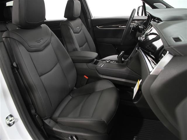 new 2025 Cadillac XT6 car, priced at $62,660