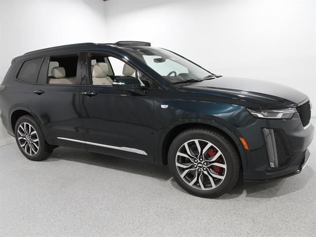 new 2025 Cadillac XT6 car, priced at $63,650