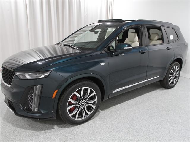 new 2025 Cadillac XT6 car, priced at $63,650