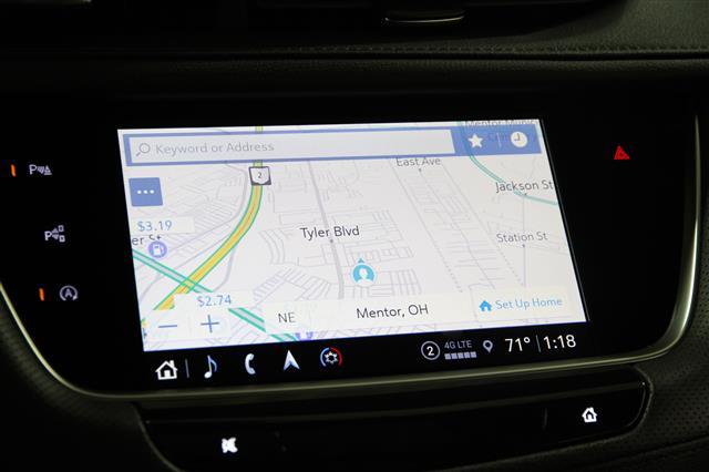 new 2025 Cadillac XT5 car, priced at $54,485