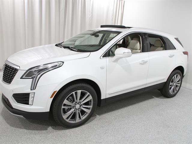 new 2025 Cadillac XT5 car, priced at $55,934