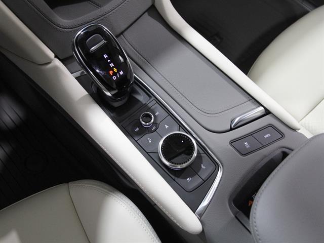 new 2026 Cadillac XT5 car, priced at $60,520