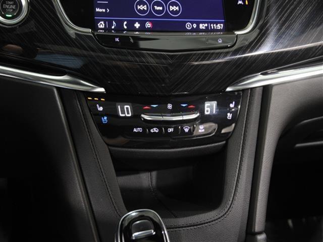 used 2022 Cadillac XT6 car, priced at $43,990