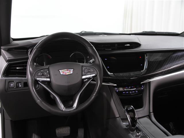 used 2022 Cadillac XT6 car, priced at $43,990