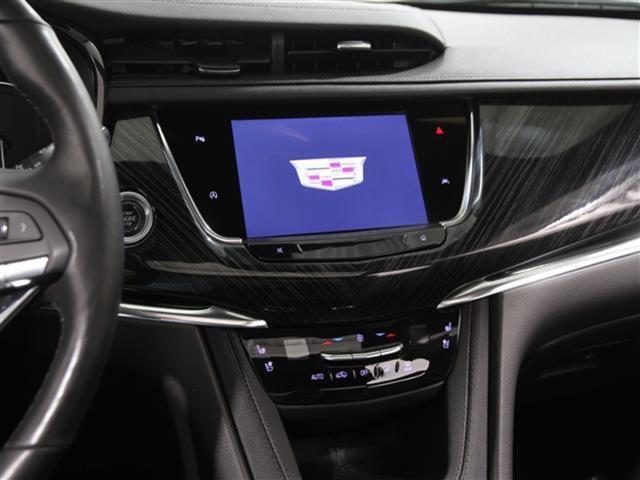 used 2022 Cadillac XT6 car, priced at $43,990