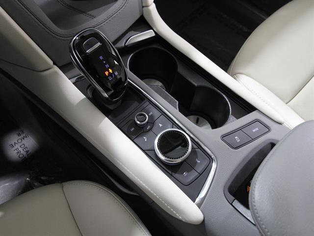 used 2024 Cadillac XT5 car, priced at $36,995