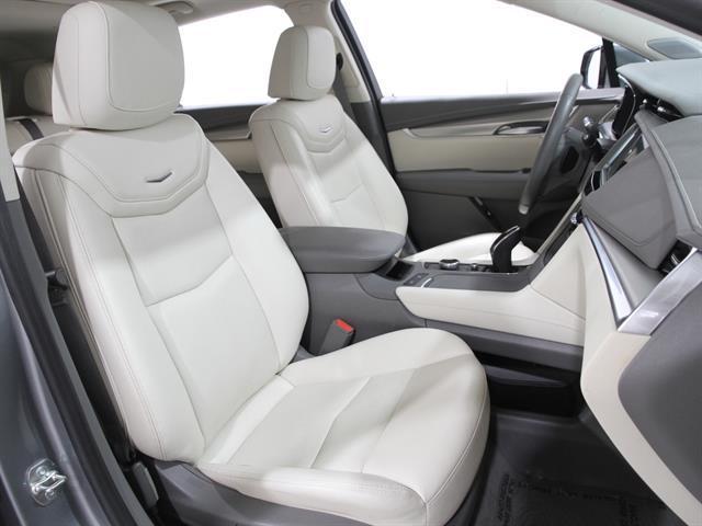 used 2024 Cadillac XT5 car, priced at $36,995