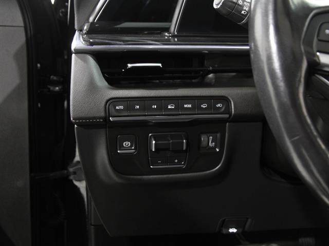 used 2022 Cadillac Escalade ESV car, priced at $55,325