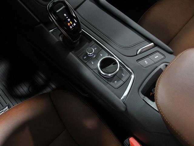 new 2025 Cadillac XT5 car, priced at $57,055