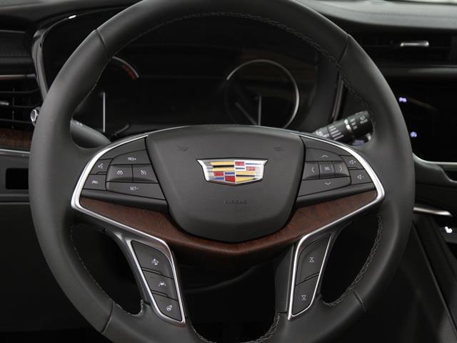 new 2025 Cadillac XT5 car, priced at $57,055