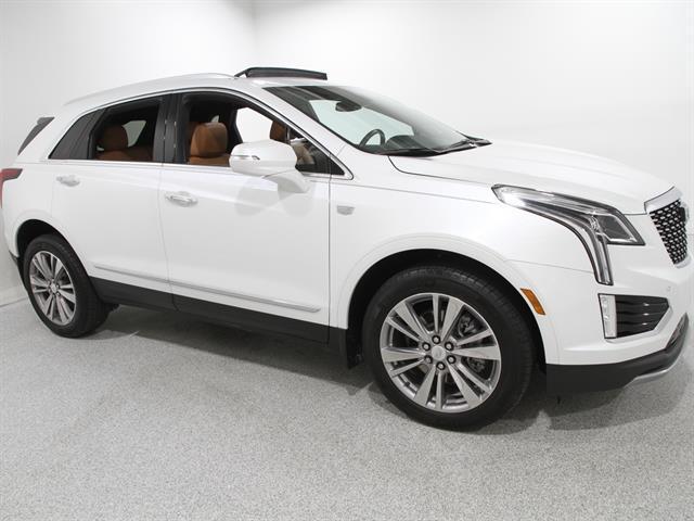 used 2022 Cadillac XT5 car, priced at $35,295