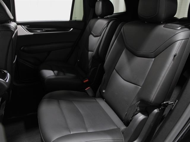 used 2022 Cadillac XT6 car, priced at $34,990